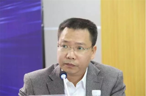 首屆中國(guó)燈飾之都百?gòu)?qiáng)企業(yè)評(píng)選活動(dòng)正式啟動(dòng) 首屆中國(guó)燈飾之都百?gòu)?qiáng)企業(yè)評(píng)選活動(dòng)正式啟動(dòng)