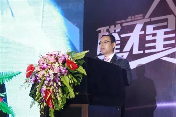 宏耐“醛無(wú)星座地板”——奏響環(huán)保&時(shí)尚交響曲 宏耐“醛無(wú)星座地板”——奏響環(huán)保&時(shí)尚交響曲