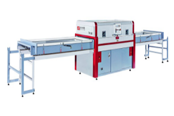 W4機械館 定制家居生產線+智能制造產品霸氣登場 W4機械館 定制家居生產線+智能制造產品霸氣登場