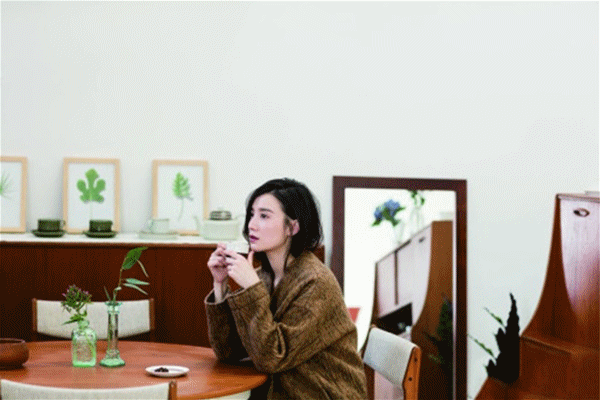 3.19TATA木門再開大店落戶鄭州 “時尚女神”宋佳親臨助陣 3.19TATA木門再開大店落戶鄭州 “時尚女神”宋佳親臨助陣