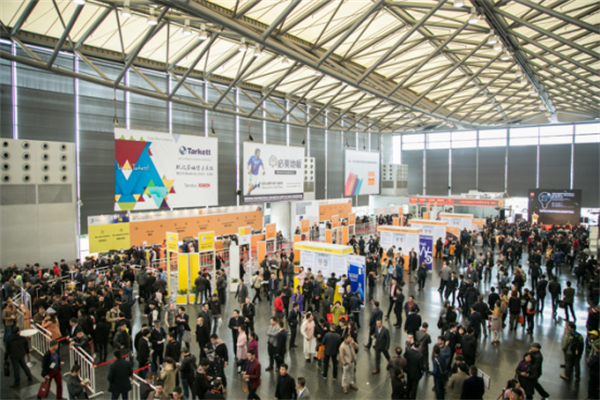 破解地板供需迷局:不賣產(chǎn)品,賣樂趣 破解地板供需迷局:不賣產(chǎn)品,賣樂趣