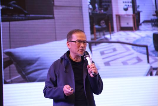 大自然聯手設計界領軍推出邱德光ARTDECO風格木門