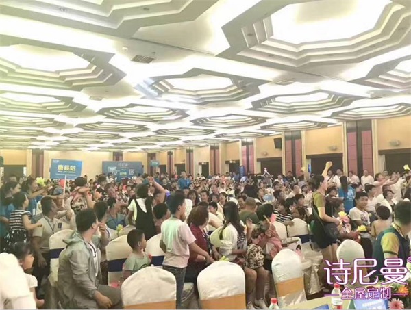 莫文蔚&張洪量攜手詩尼曼送出百萬豪禮 莫文蔚&張洪量攜手詩尼曼送出百萬豪禮