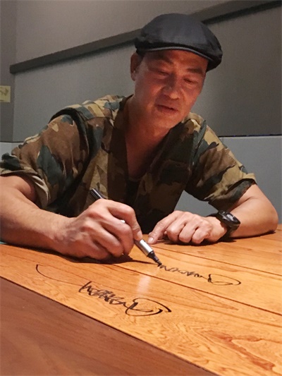 生活家地板千城百萬用戶一起任意愛健康家 生活家地板千城百萬用戶一起任意愛健康家