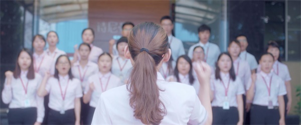 “大質量 新視角”,詩尼曼榮獲“優秀品牌故事”獎 “大質量 新視角”,詩尼曼榮獲“優秀品牌故事”獎