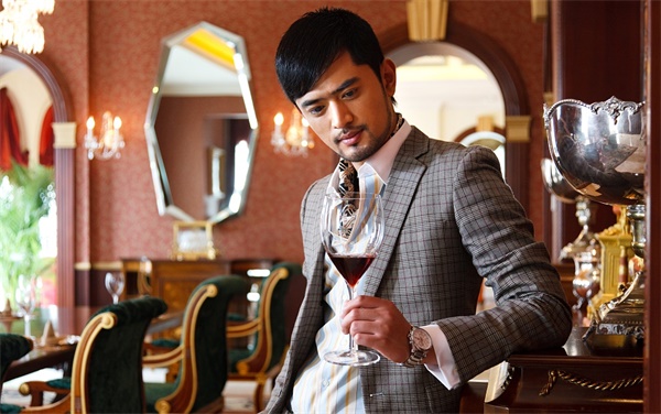 詩尼曼溫莎城堡,一份來自英國王室的櫥戀情書 詩尼曼溫莎城堡,一份來自英國王室的櫥戀情書