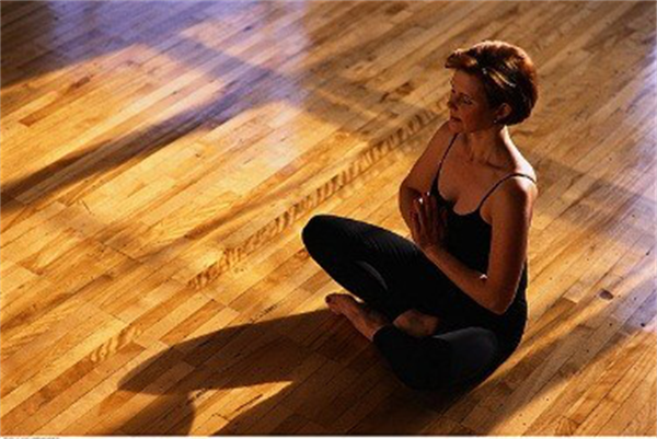 大自然野生原木地暖地板,陪你溫暖過冬 大自然野生原木地暖地板,陪你溫暖過冬