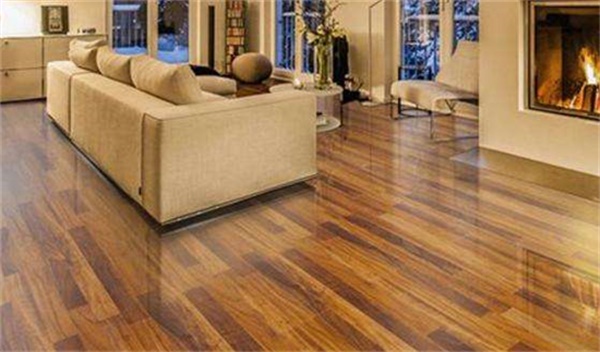 “整體家居”模式切入地板市場(chǎng)卓有成效 “整體家居”模式切入地板市場(chǎng)卓有成效