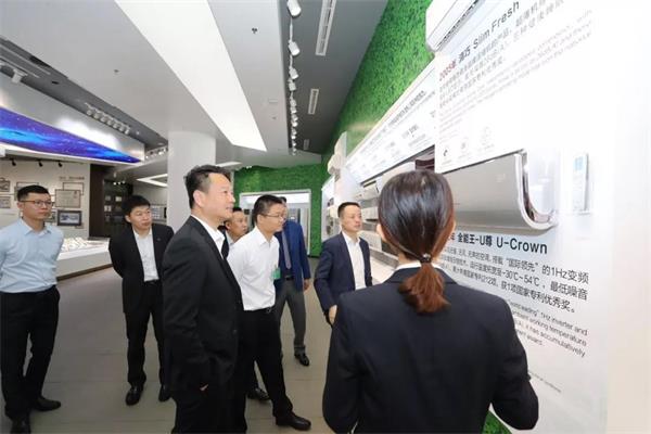 格力與索菲亞攜手打造智慧家居 格力與索菲亞攜手打造智慧家居