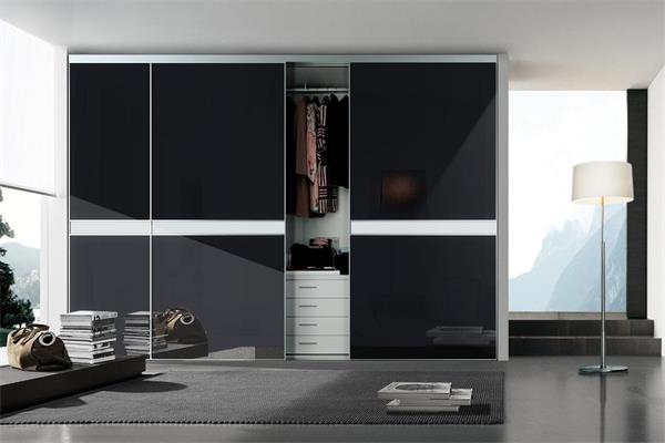 衣柜行業潛力巨大爭奪激烈,迅速建立強有力品牌是關鍵 衣柜行業潛力巨大爭奪激烈,迅速建立強有力品牌是關鍵