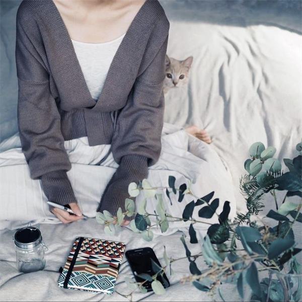 極簡家居，房間簡潔而精致