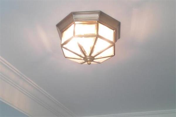 美式吸頂燈,打造安全家居 美式吸頂燈,打造安全家居