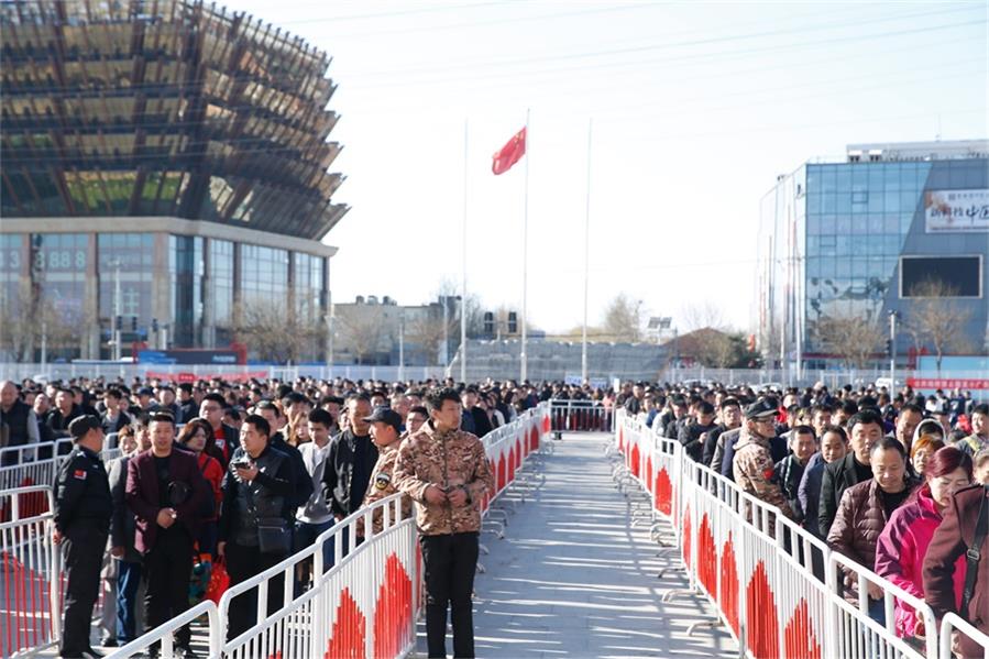 家居網鏈 引領中國裝飾行業高端定制潮流的“首選平臺” 家居網鏈 引領中國裝飾行業高端定制潮流的“首選平臺”
