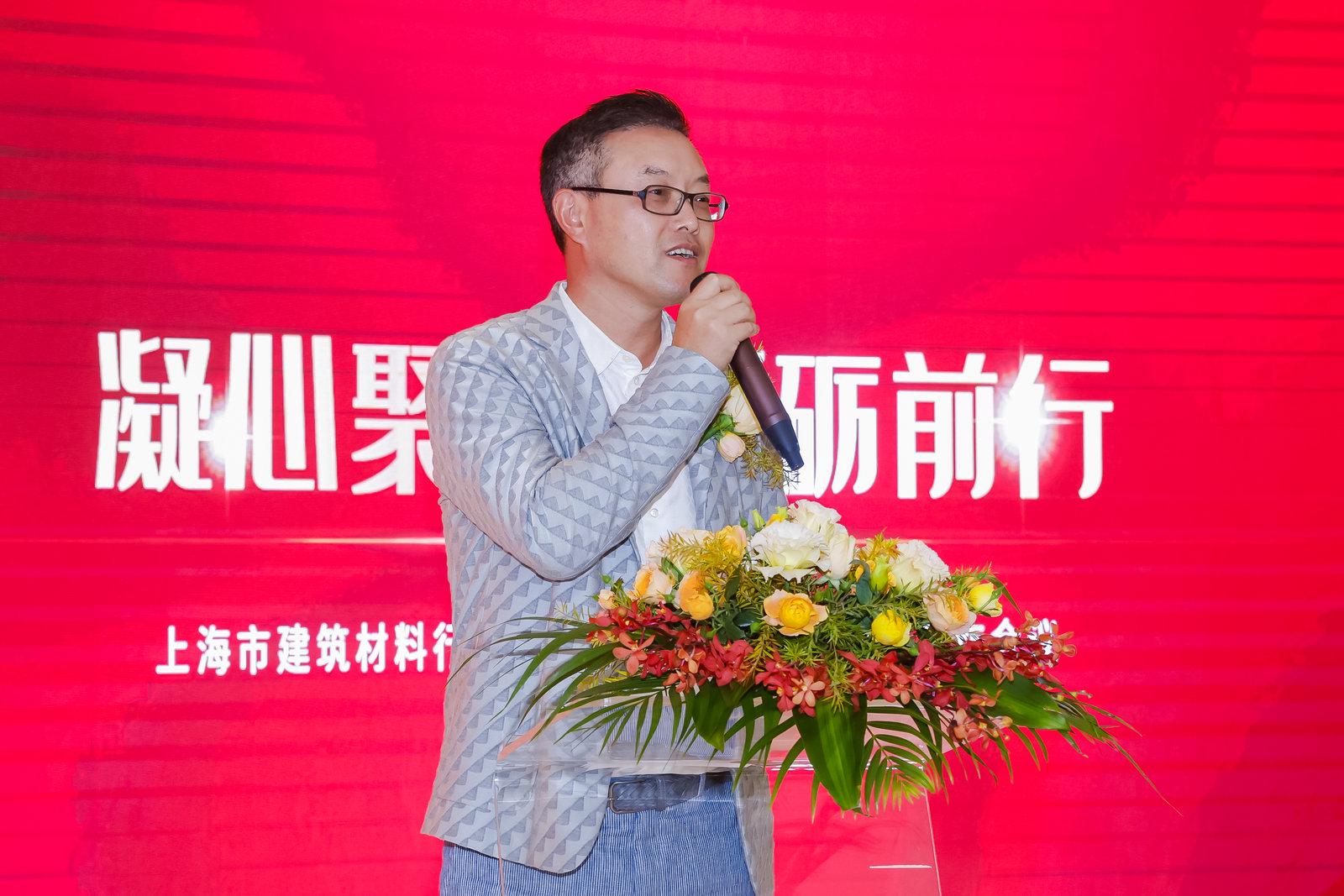 書香門地集團(tuán)股份有限公司董事長(zhǎng)卜立新